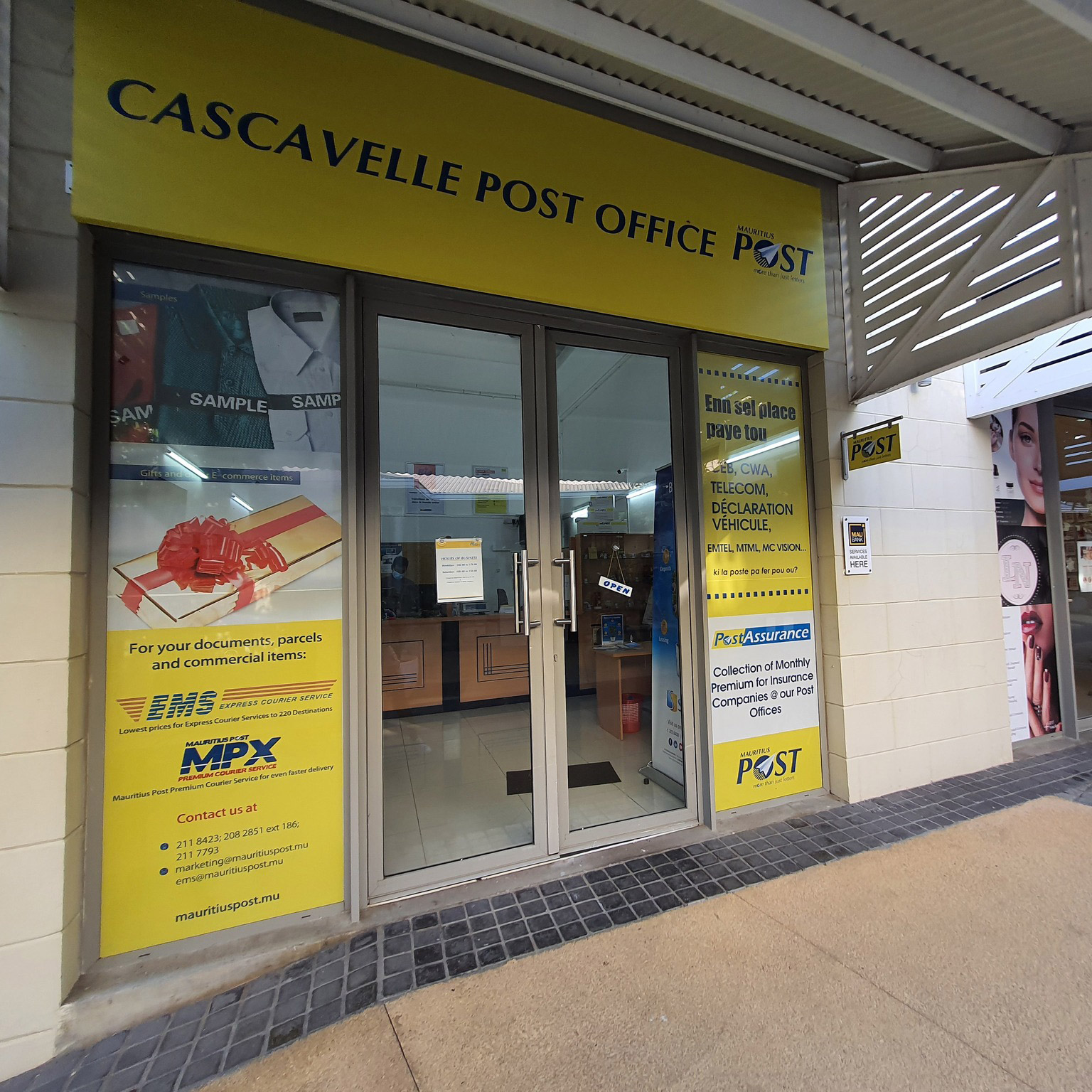 Mauritius Post - Cascavelle Shopping Mall